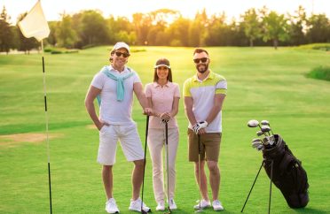 people-playing-golf.jpg